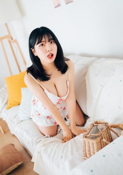女人私密精油全身按摩